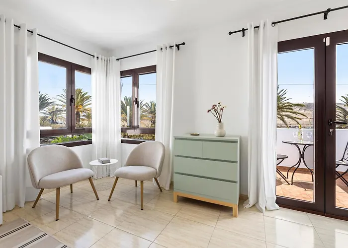 Casa Gonzalez-1 *